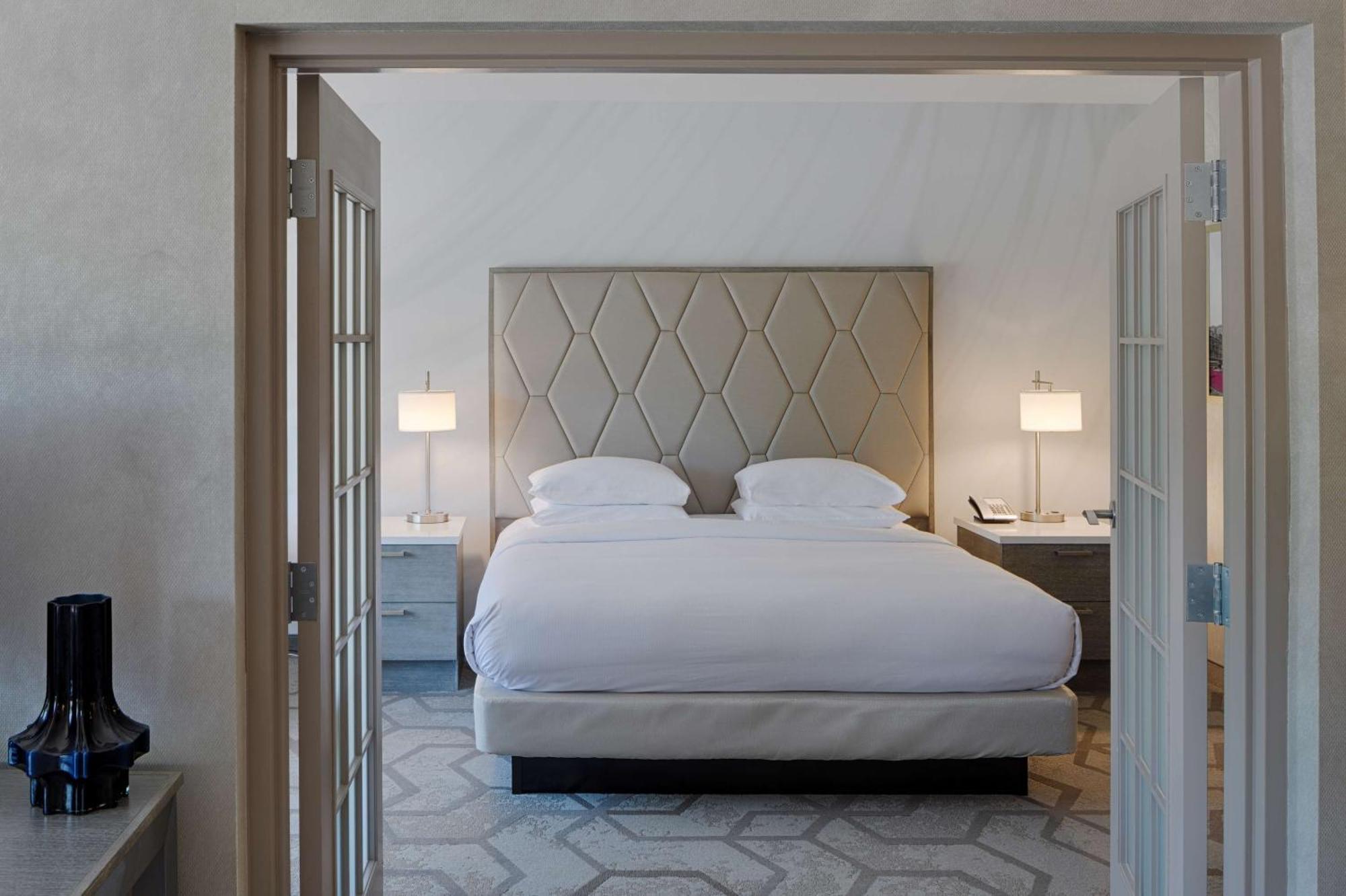 The Kingsley Bloomfield Hills - A Doubletree By Hilton Exterior foto