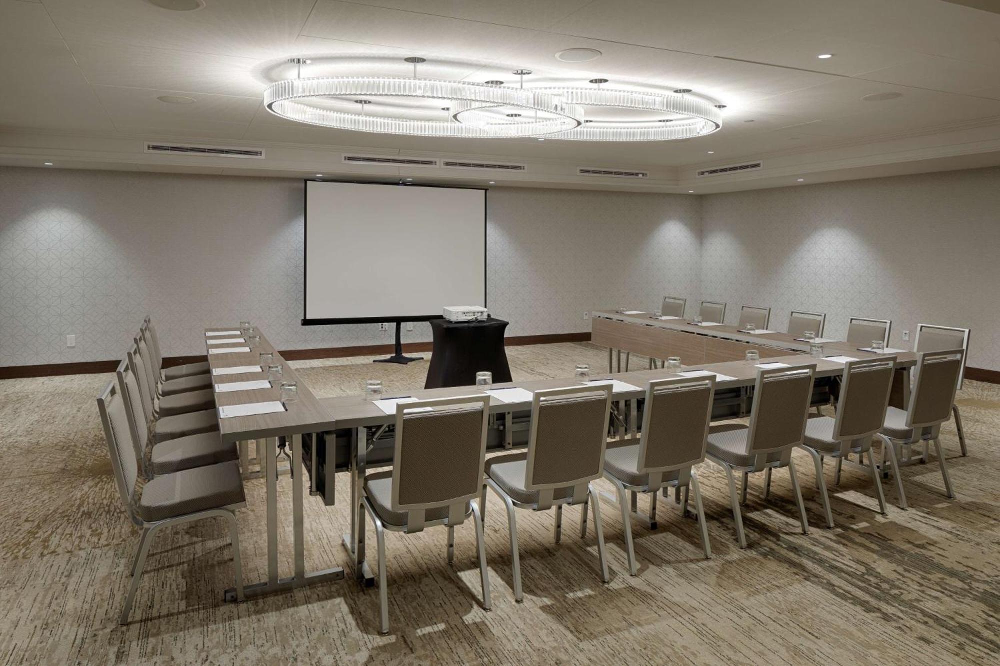 The Kingsley Bloomfield Hills - A Doubletree By Hilton Exterior foto