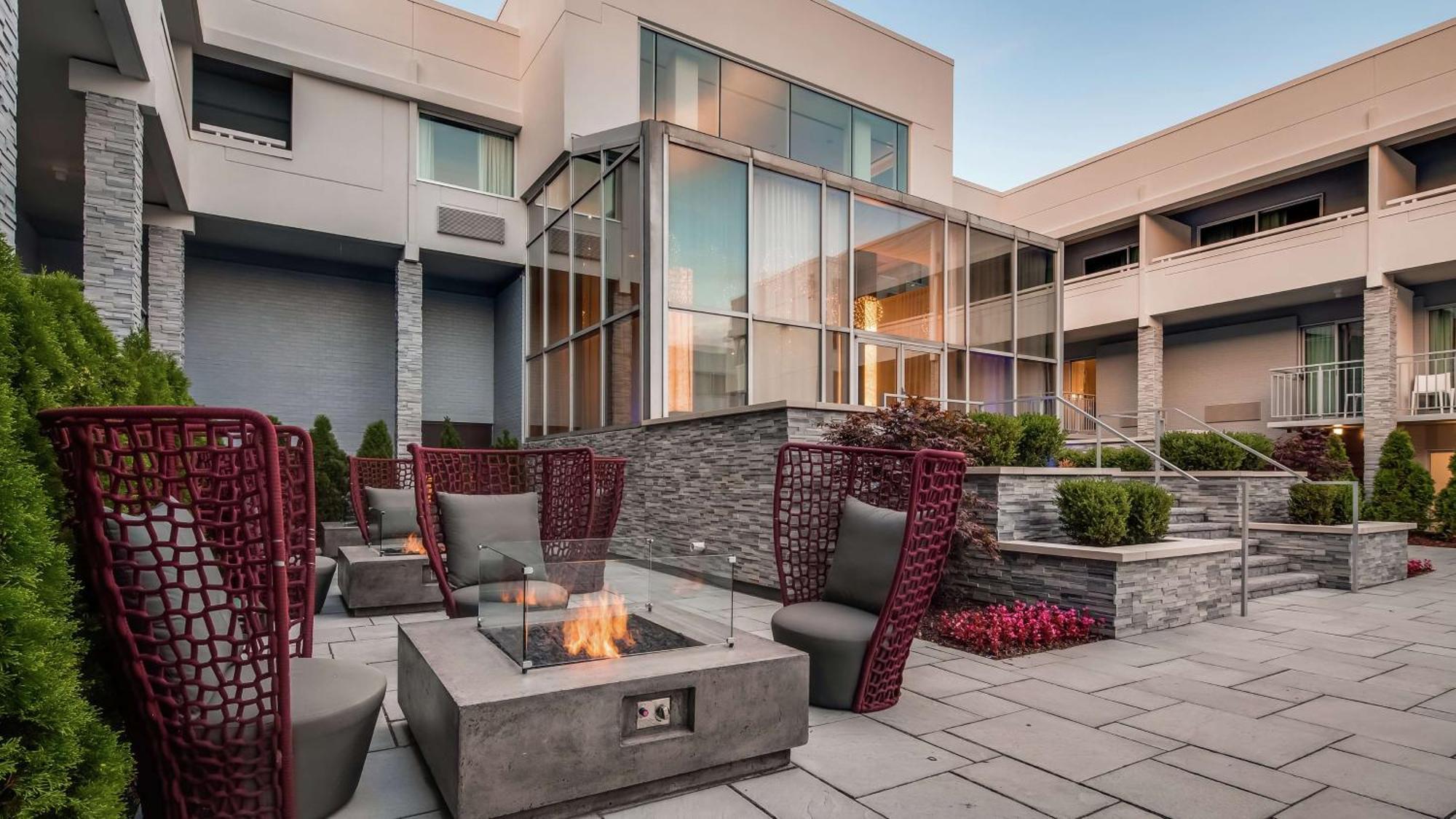 The Kingsley Bloomfield Hills - A Doubletree By Hilton Exterior foto